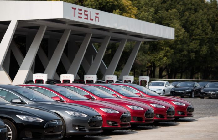 CHINA-AUTO-SHOW-ENVIRONMENT-TESLA
