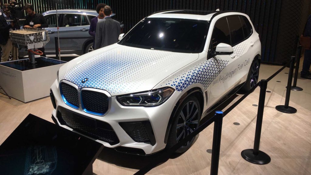 BMW iNext X5 fuel cell
