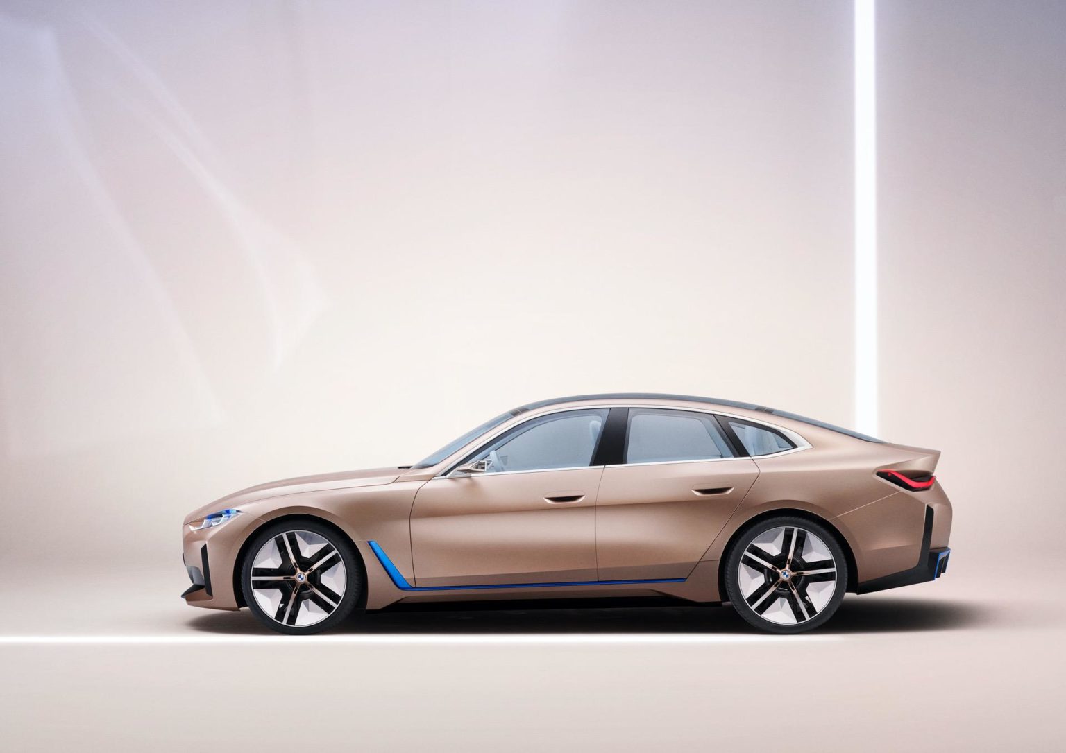 BMW i4 Will Have a Sports Version M - The Next Avenue