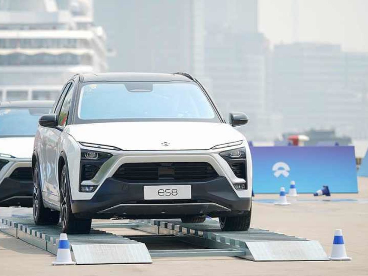 Nio Es8 Victorious In Dodge Maneuver Test Xpeng P7 Fails The Next Avenue