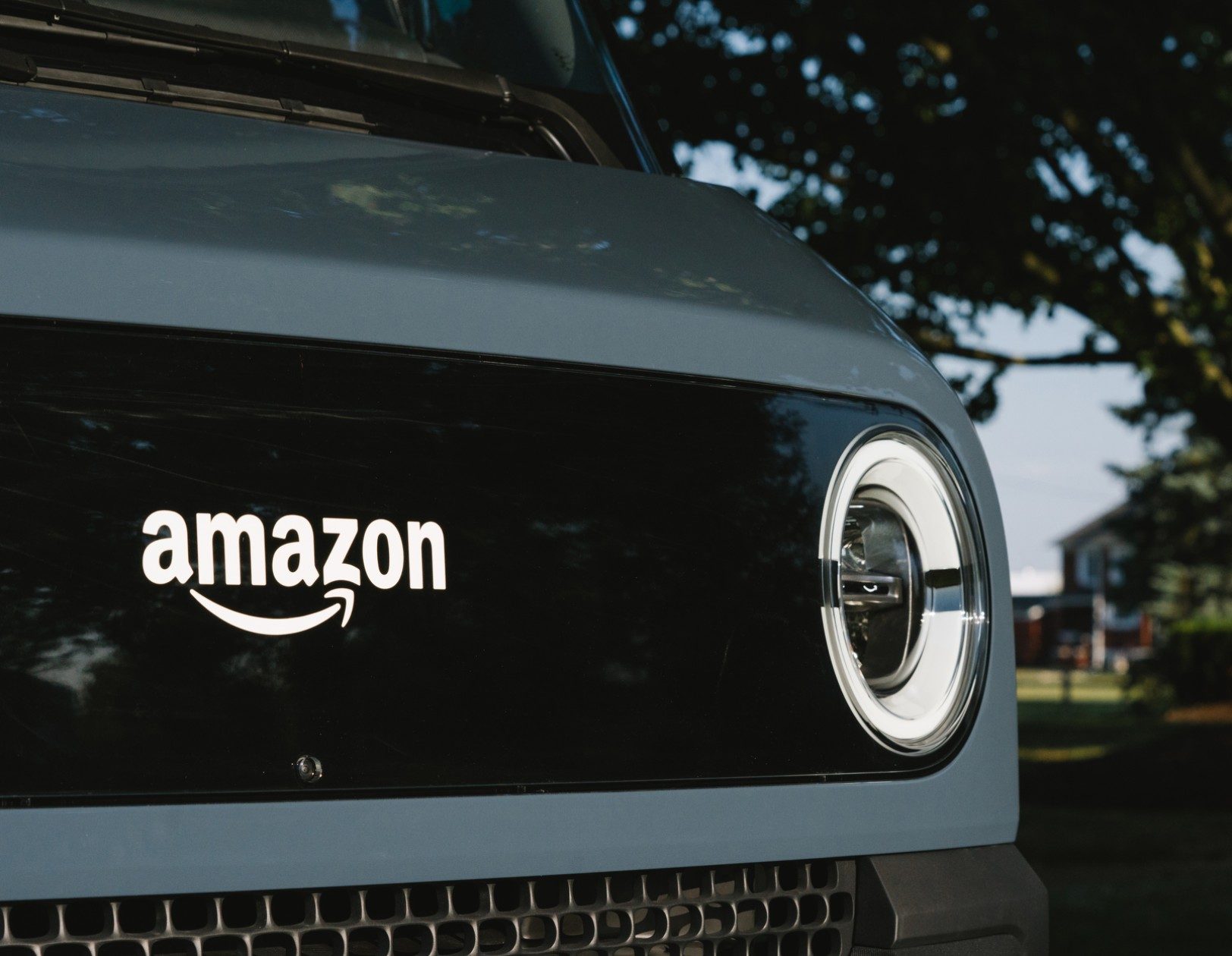 Amazon Unveils Rivian Built Electric Delivery Van The Next Avenue