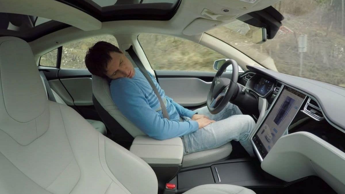 sleeping tesla driver faces criminal charges for dangerous autopilot use
