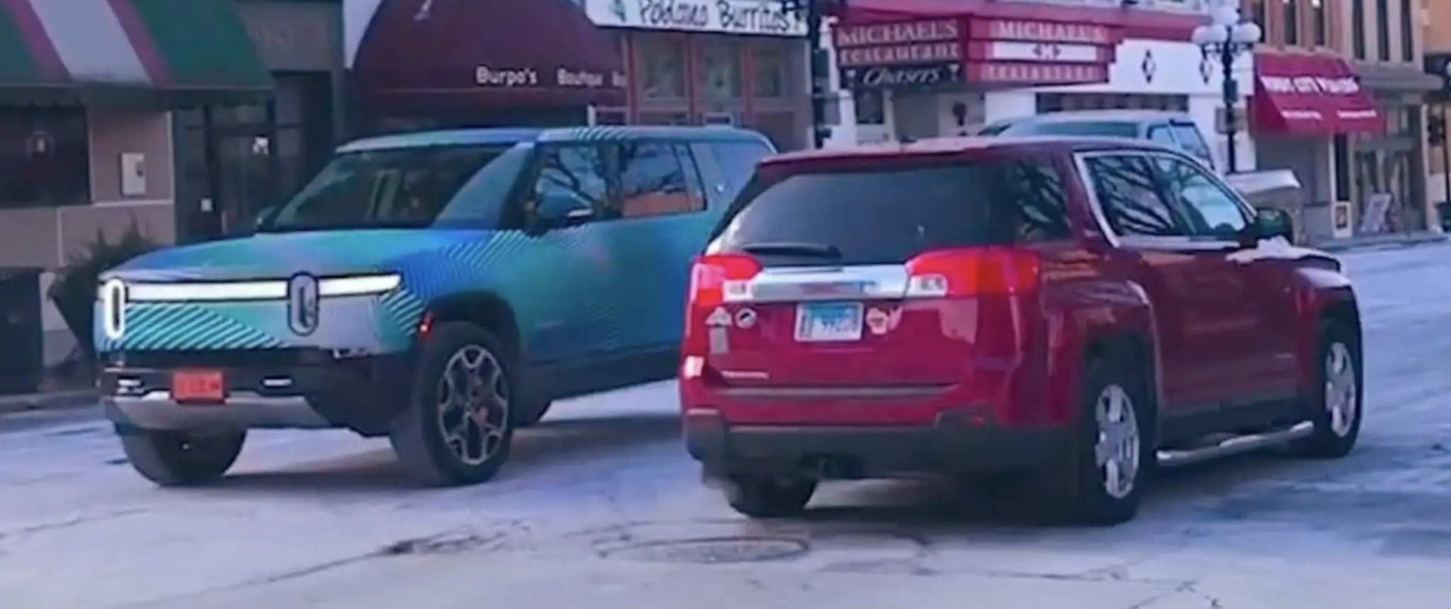 New Side-by-Side Images Show Size of Rivian’s R1S - The Next Avenue